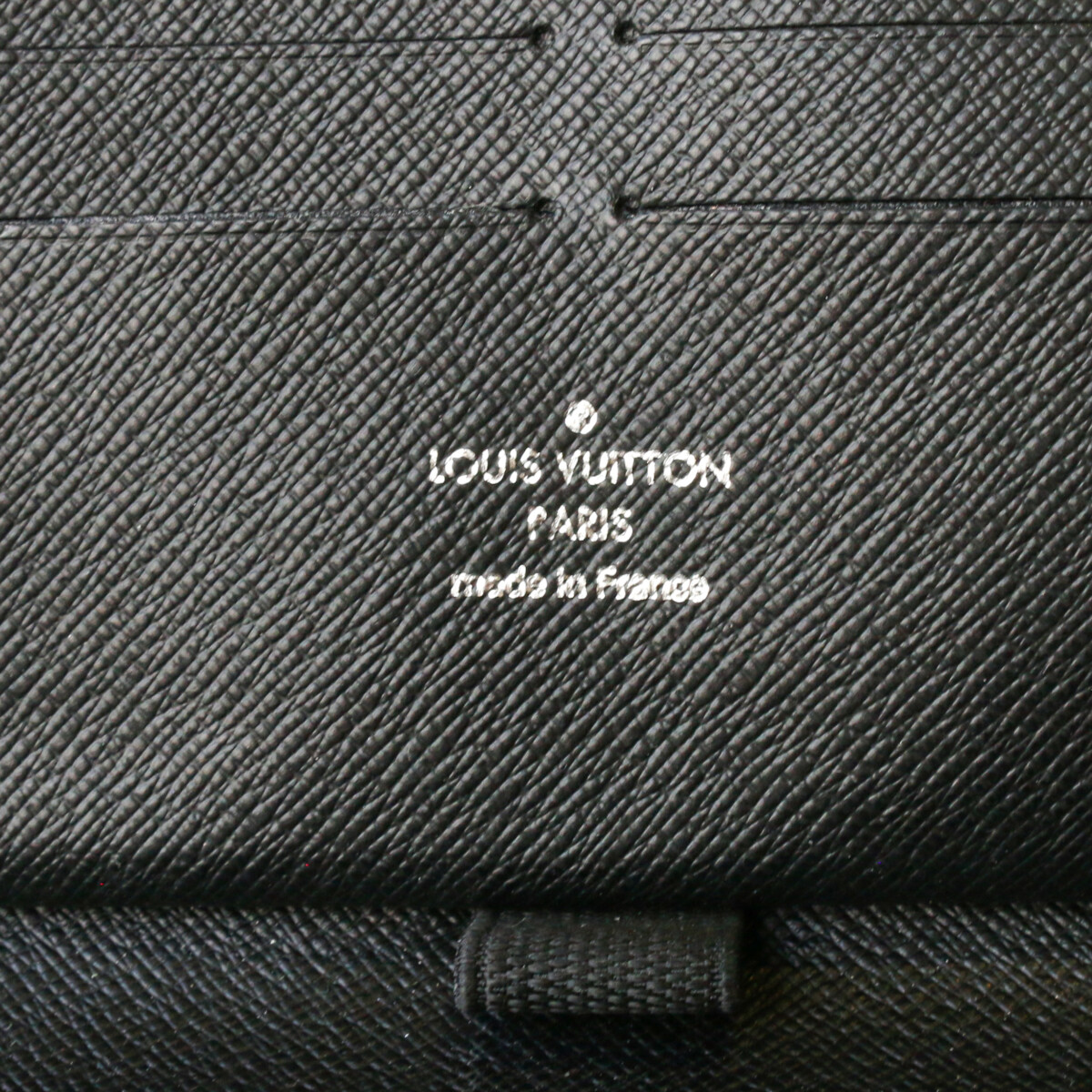 Louis Vuitton Compact mirror Multiple colors Leather Cloth ref.58320 - Joli  Closet