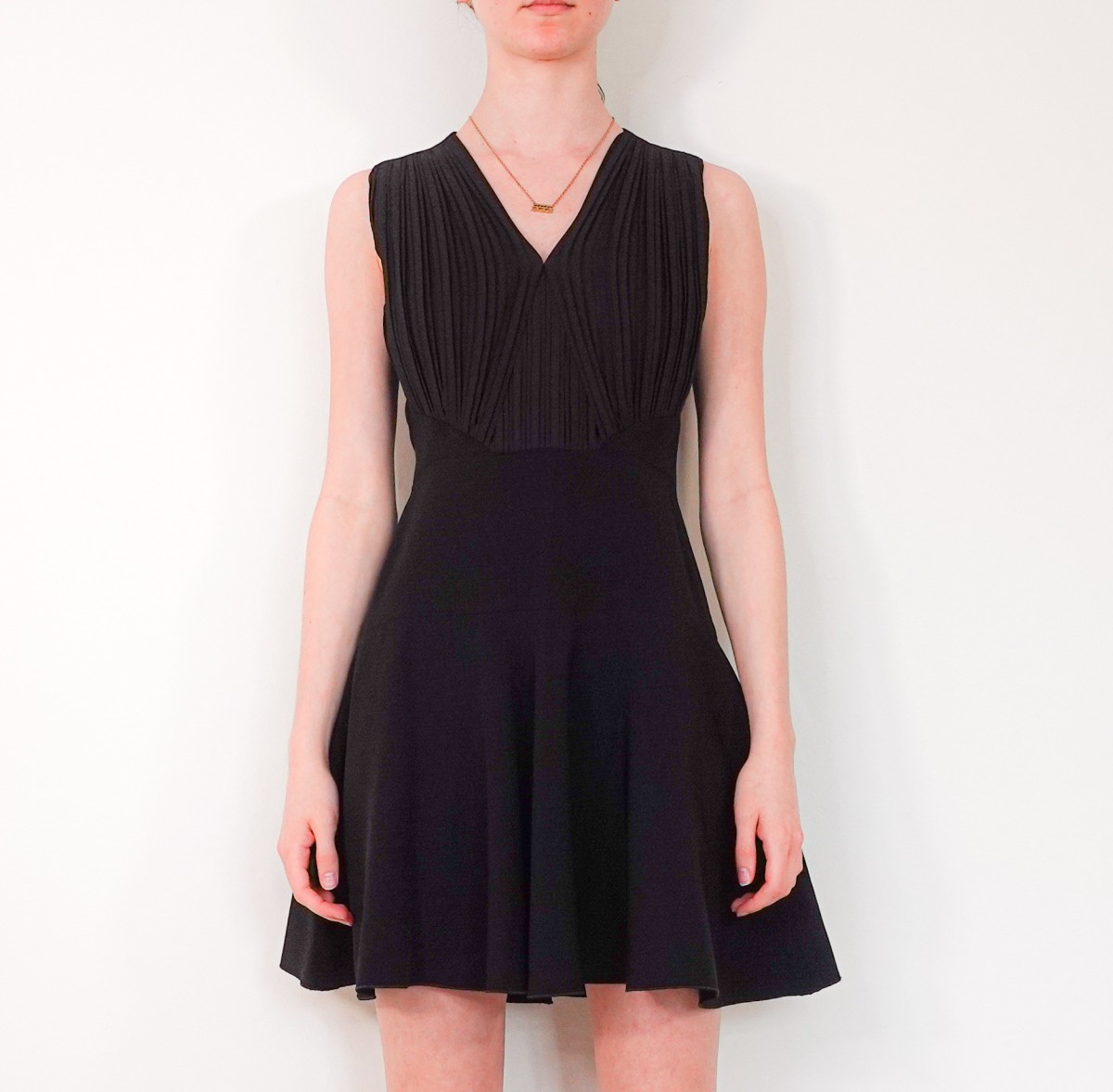 RELOVED AGAIN | Victoria Beckham mini black dress XS RRP £700